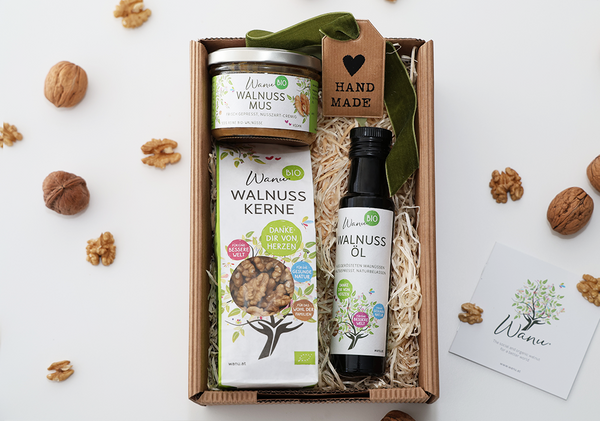 Geschenkbox Bio Walnuss-Trio: 100 ml Öl, 150 g Mus, 150 g Walnusskerne